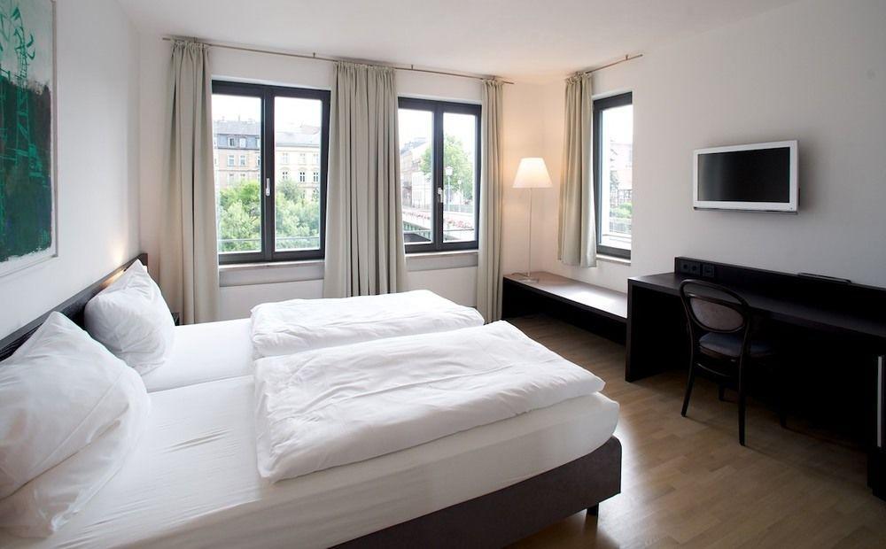 Tandem Hotel Bamberga Esterno foto