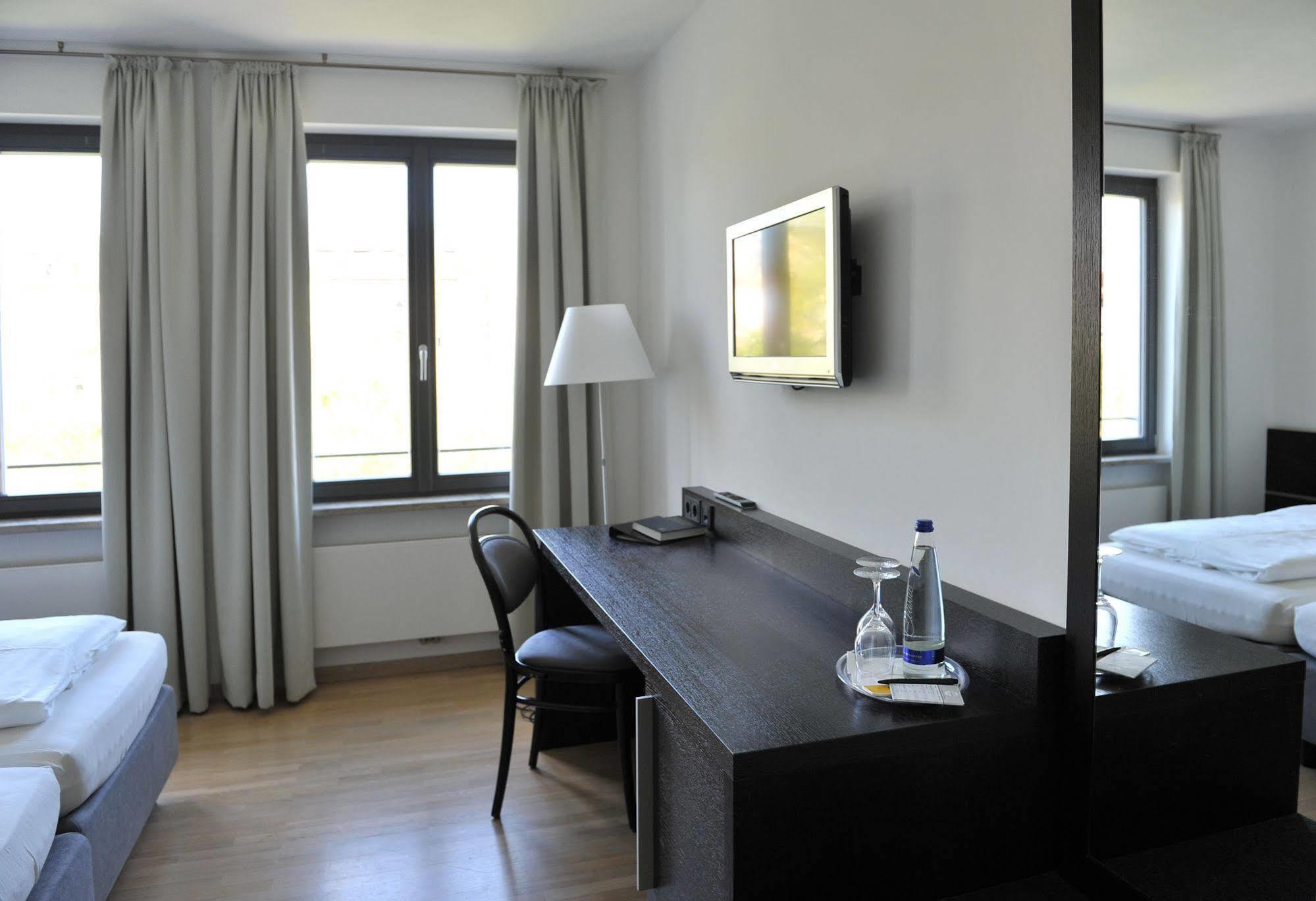 Tandem Hotel Bamberga Esterno foto